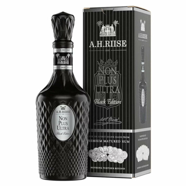 A.H. RIISE Non Plus Ultra Black Edition rum + díszdoboz (0.7l - 42%)