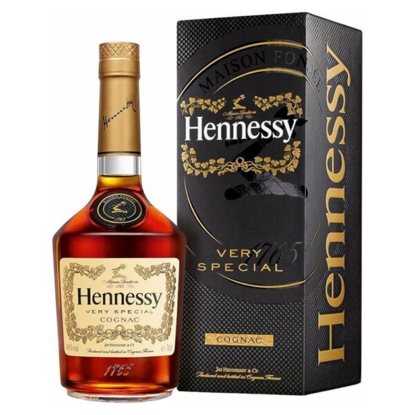 HENNESSY VS konyak + díszdoboz (0.7l - 40%)